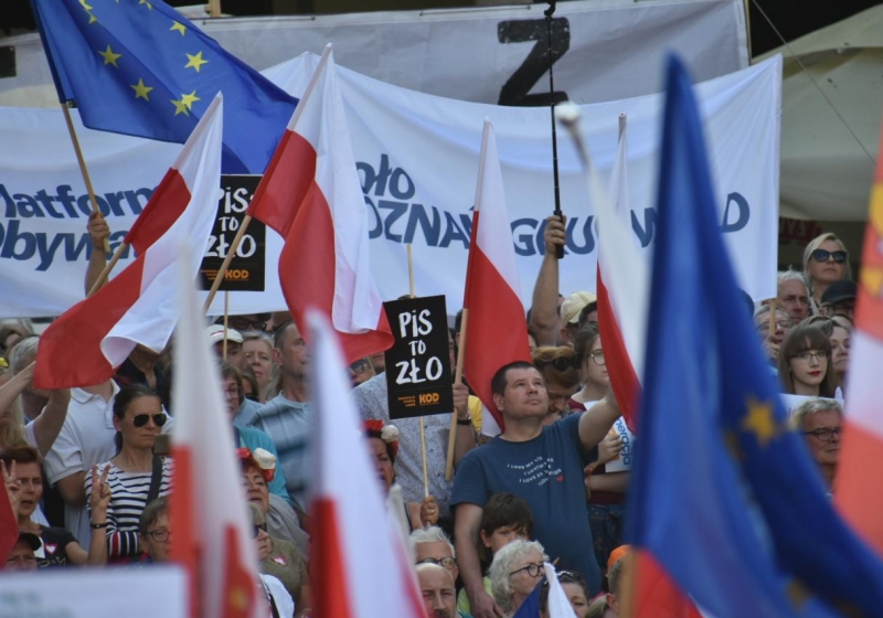 Wiec Donalda Tuska na pl. Wolności w Poznaniu. | fot. Przemysław Łukaszyk