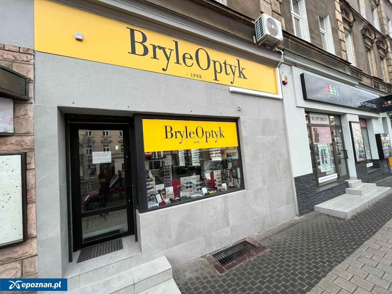 Szyld zgodny z uchwałą krajobrazową